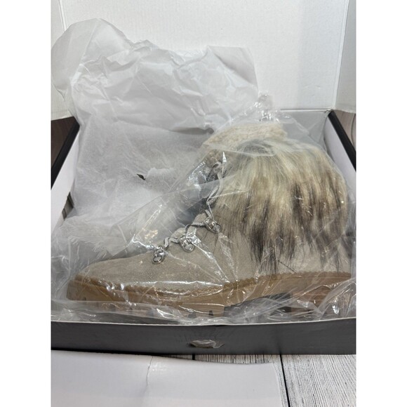 NINE WEST Gray Faux Suede Fur Trim Hiking Boots Sz 8 NWB - Picture 13 of 13